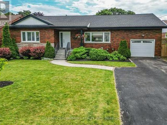 55 Glenview Drive, Hamilton, ON, L8G 2L5 house for sale | Listing ID X13488 | Royal LePage