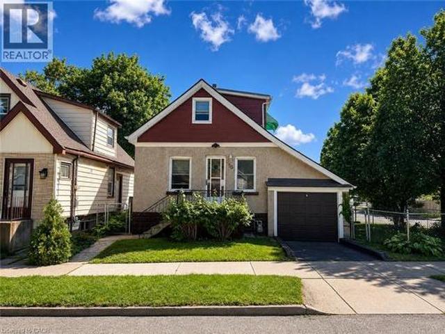 55 Holmes Avenue, Hamilton, ON, L8S 2K7 house for sale | Listing ID 40854 | Royal LePage