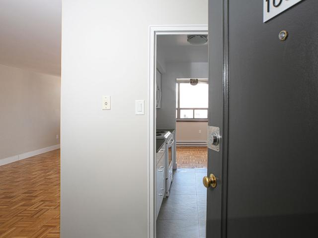 55 Isabella Street 55 Isabella Street 1 Bedroom [object Promise] for Rent