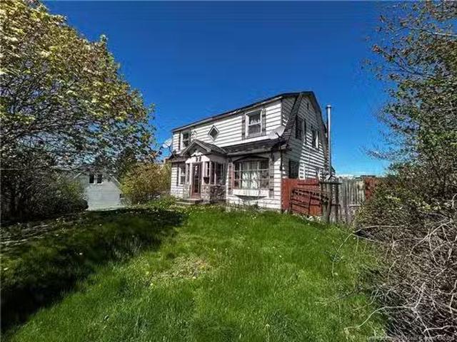 55 Jean St, Saint John, NB, E2J 1J8 house for sale Listing.