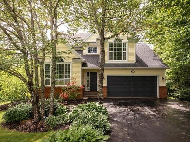 55 Jocelyn Lee Court, Hammonds Plains, NS, B4B 1T8 house for sale | Listing ID 202615 | Royal LePage