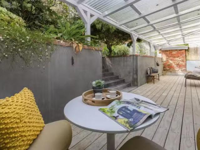 55 Mc Kinley Crescent, Brooklyn, Wellington City