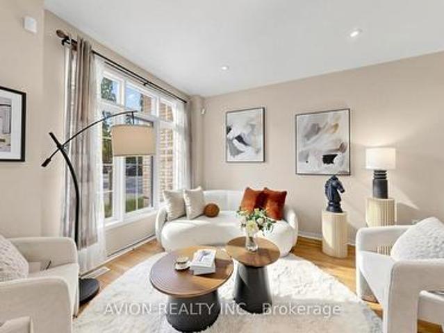 55 Madison Heights Boulevard, Markham, ON, L6C 2E3 house for sale | Listing ID N13132 | Royal LePage