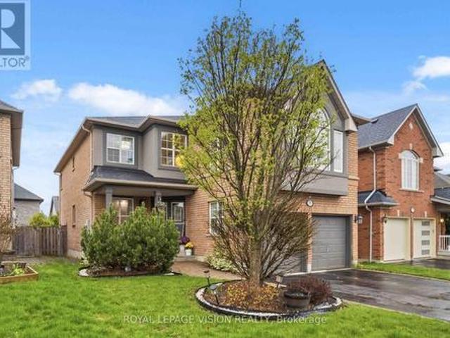 55 Medland Avenue E, Whitby, ON, L1P 1S7 house for sale | Listing ID E13467 | Royal LePage