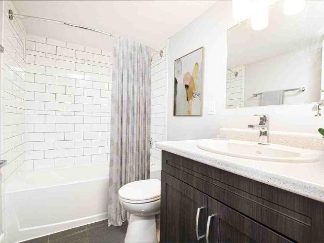55 Park Street East 2 Bedroom Apartment for Rent at 55 Park St E, Mississauga, ON L5G 1L9 Port Credit