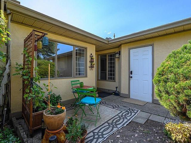 55+ Rancher Town Home In Ironwood – Golf Course Living In Vernon