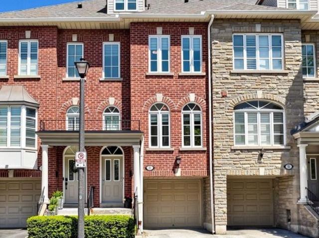 55 San Remo Terrace, Toronto, ON, M8Z 6C6 townhouse for sale | Listing ID W13499 | Royal LePage