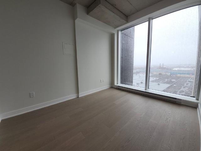 5605 Av. Pierre De Coubertin, Montréal Est, QC H1N