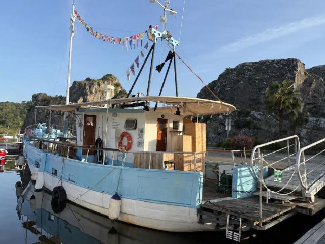 56000 VANNES Bateau Restaurant 47 couverts