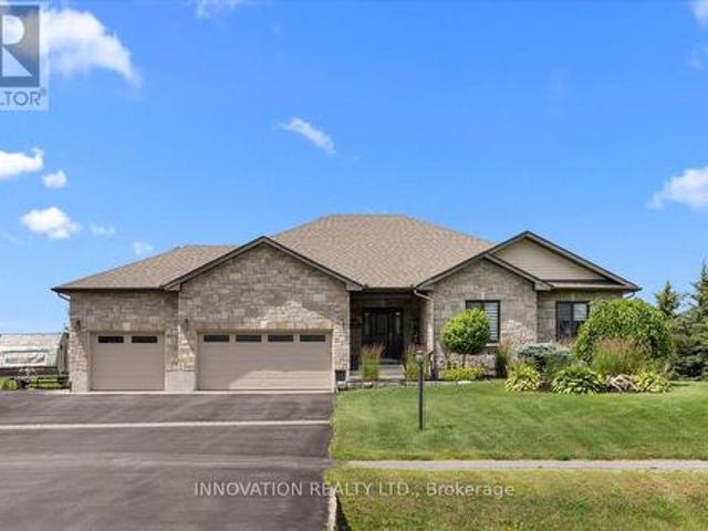5603 Lombardy Drive, Ottawa, ON, K0A 2W0 house for sale | Listing ID X13551 | Royal LePage