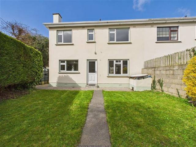560,000 | 310 Ryevale Lawns, Leixlip, Kildare RE/MAX Partners 4991 MyHome. Ie Residential