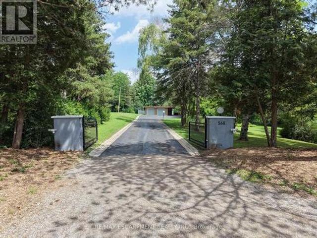 560 Crane Court, Burlington, ON, L7P 4Y8 house for sale | Listing ID W13523 | Royal LePage