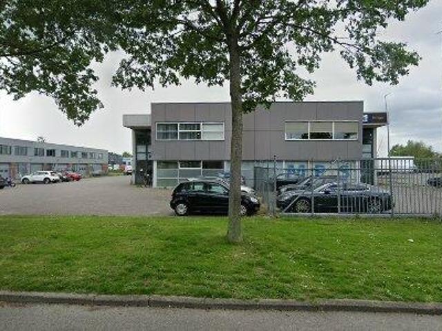 560 m2 office space for rent in Haarlemmermeer