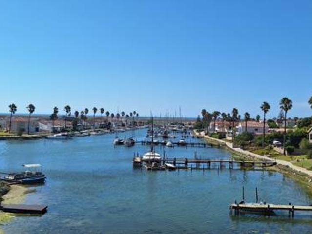 560 m² Land available in Port Owen