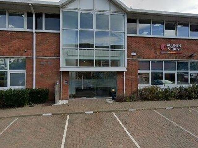 561 m2 office space for sale in Dublin 18