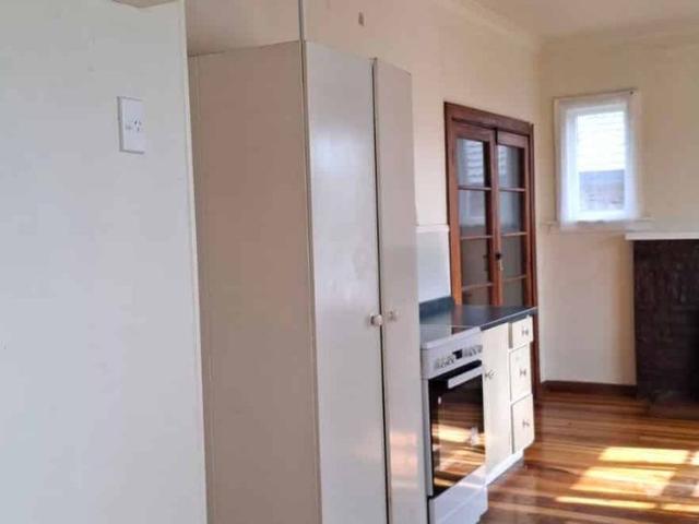 561 Queen Street East, Levin
