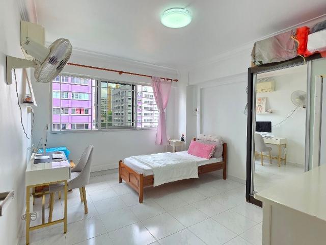 562 Hougang Street 51 HDB Apartment For Sale, $930,000, 4 Bed 2 Bath 1,539 sqft $604.00 psf