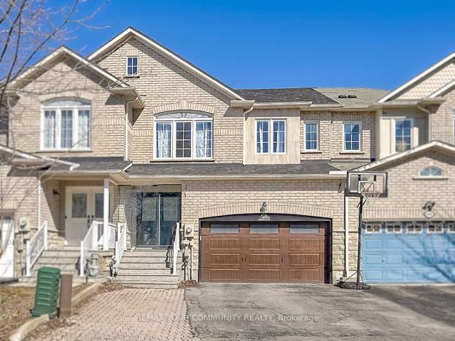 563 Mulock Court, Newmarket | For Sale @ $929,900 | Condos. Ca