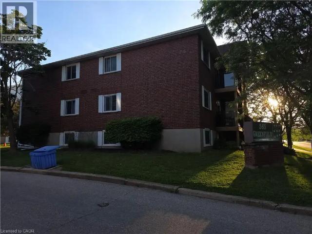 565 GREENFIELD Avenue Unit# 902