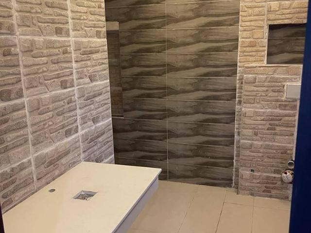 565 Sq. Ft. Flat for sale