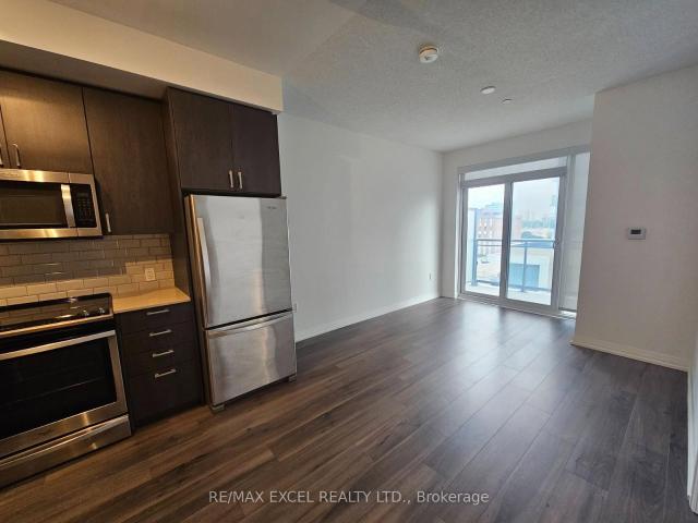 566 60 Ann O'reilly Road, North York | Leased, C13657 | Condos. Ca