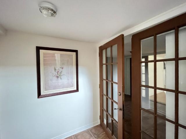 5678A Rue Alexandre Brossard, QC J4Z