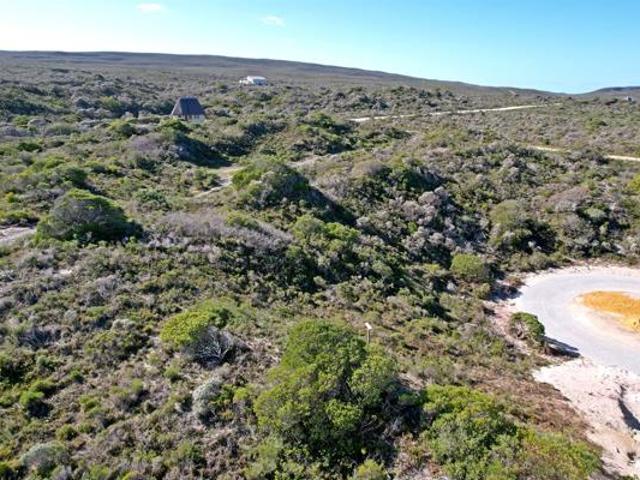 567 m² Land available in Suiderstrand