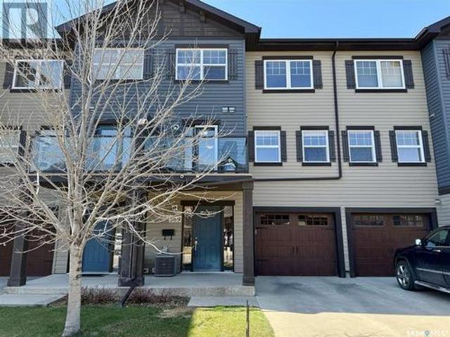 569 150 Langlois Way, Saskatoon, SK, S7T 0L2 townhouse for sale | Listing ID SK004567 | Royal LePage
