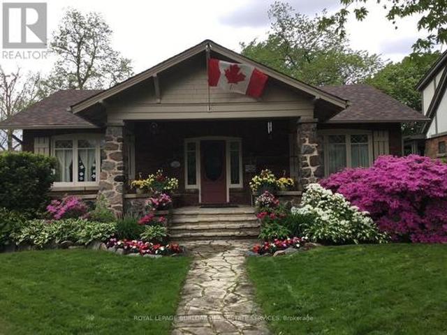 569 Locust Street, Burlington, ON, L7S 1V7 house for sale | Listing ID W13550 | Royal LePage