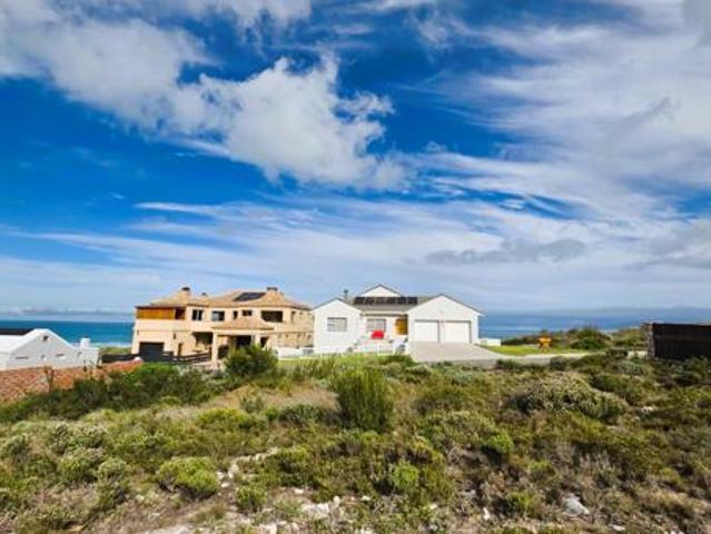 569 m² Land available in Agulhas