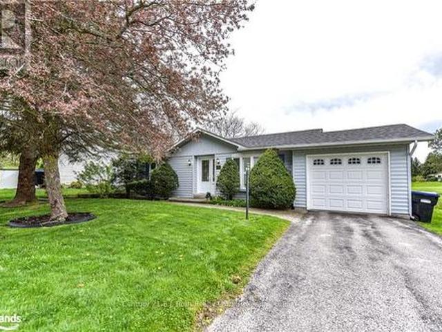 56 Tecumseth Pines Drive, New Tecumseth, ON, L0G 1W0 house for sale | Listing ID N10435 | Royal LePage