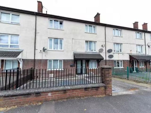56 Whincroft Road