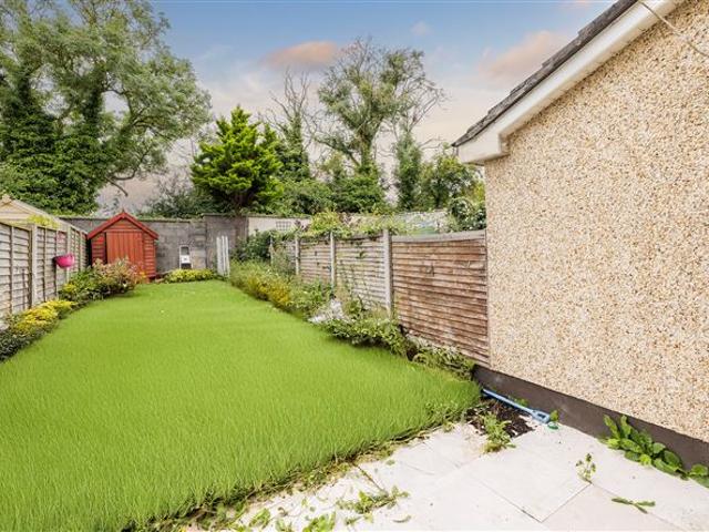 56 Boroimhe Alder, Swords, County Dublin MOVEHOME ESTATE AGENTS 4946 MyHome. Ie Residential
