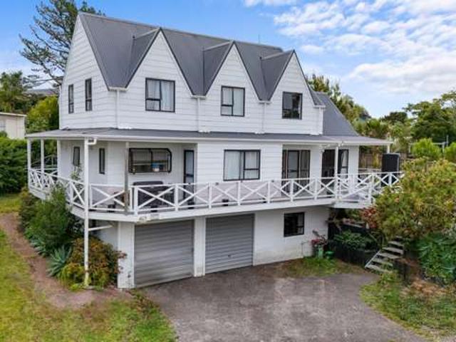 56 Clayburn Road, Glen Eden, Waitakere City