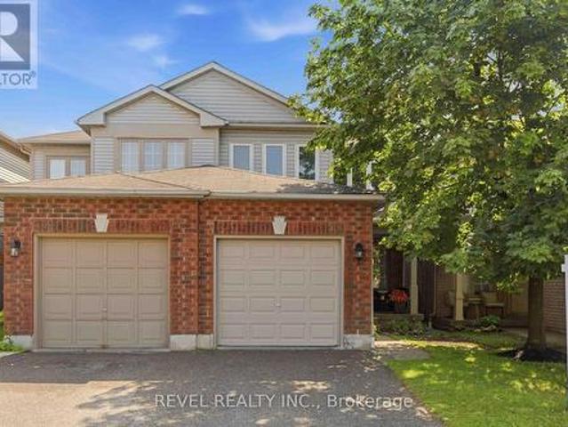 56 Greengrove Way, Whitby, ON, L1R 2N4 condo for sale | Listing ID E13632 | Royal LePage