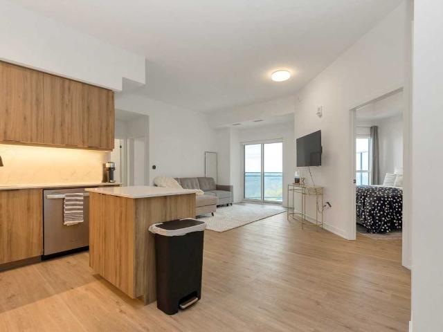 56 Lakeside Ter, Barrie, ON L4M 0L4, Canada 1 Bedroom Apartment for Rent at 56 Lakeside Terr, Barrie, ON L4M 0L4 Little Lake