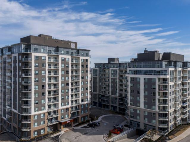 56 Lakeside Ter, Barrie, ON L4M 0L4, Canada 2 Bedroom Apartment for Rent at 56 Lakeside Terr, Barrie, ON L4M 0L4 Little Lake