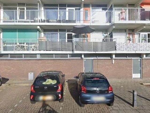 56 m2 apartment for rent in Velsen
