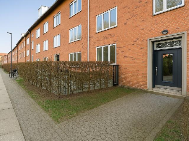 56 m² Lyst og indbydende erhvervslejemål