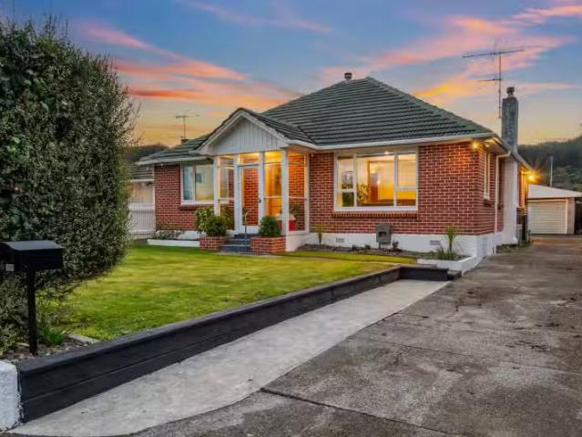 56 Mc Leod Street, Elderslea, Upper Hutt City For Sale