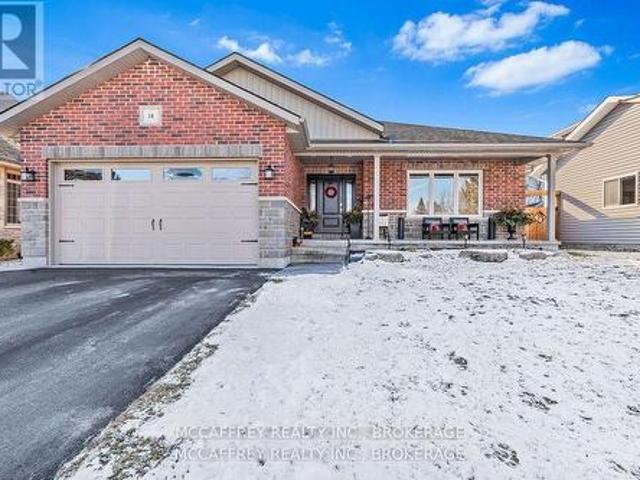 56 Mccabe Street, Greater Napanee, ON, K7R 3P6 house for sale | Listing ID X11993 | Royal LePage