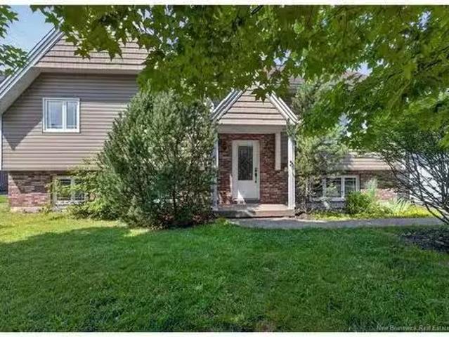 56 Mailhot Ave, Moncton, NB, E1G 1V1 house for sale Listing.