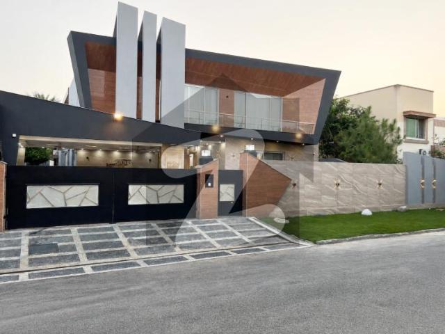 56 Marla Slightly Used Semi Furnished With 10kW Solar Modern Designer House For Sale In Valencia Town Valencia Block C