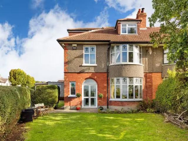 56 Old Finglas Road, Glasnevin, Dublin 11, D11F2V9 is for sale