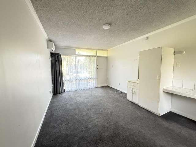 5/6 Selcourt Road, 1727, Auckland City