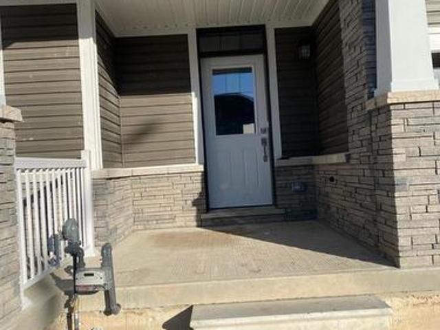 56 Sun Haven Lane, Thorold, ON, L2V 0K7 house for lease | Listing ID X13567 | Royal LePage