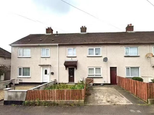 56 Sunningdale Crescent
