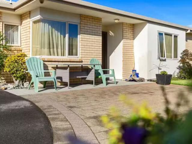 56B Pemberton Crescent, Greerton, Tauranga