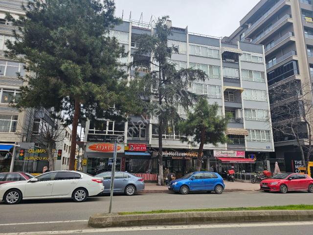56'larda Adliye Yakınında Harika Konumda Kiralık Ofis