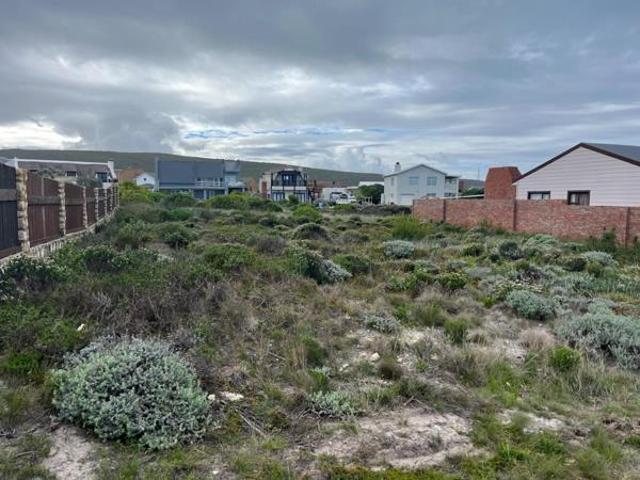 570 m² Land available in Agulhas